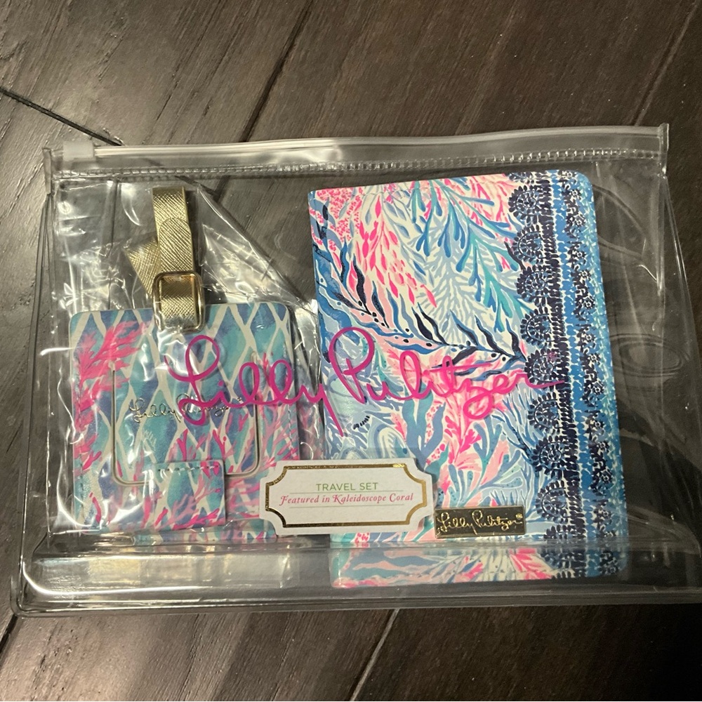 Lilly Pulitzer Luggage Tag and Passport cover